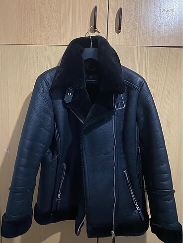 Stradivarius kürklü ceket