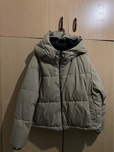 Stradivarius şişme mont
