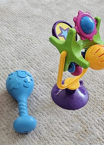 Mama masası oyuncağı ve çıngırak 