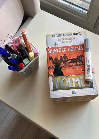Sherlock Holmes - Üç Öğrencinin Hikayesi Kitabı - Görsel 7