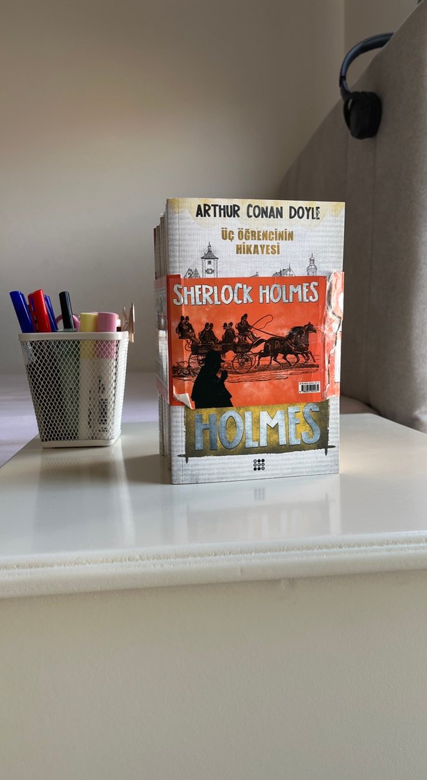 Sherlock Holmes - Üç Öğrencinin Hikayesi Kitabı - Görsel 3