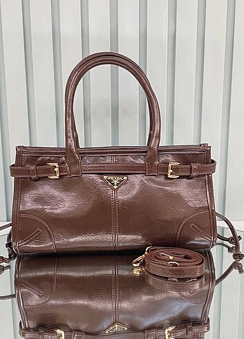  Beden çeşitli Renk Prada Medium Leather Handbag 