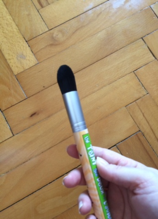 Markasız Ürün THE BALM FONDÖTEN FIRÇASI