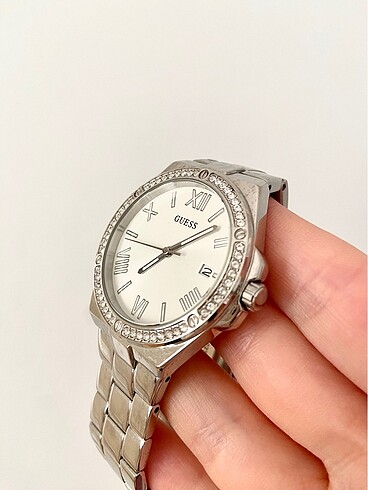 Guess saat