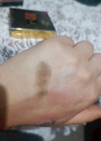 Beden Yves Saint Laurent far