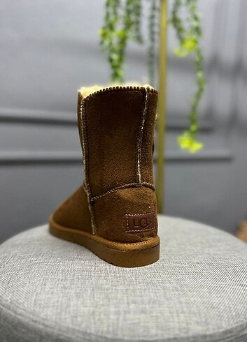 Ugg Ugg uzun bot