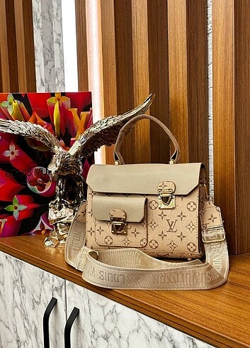 Louis Vuitton Louisv Vuitton Bayan kol çantası