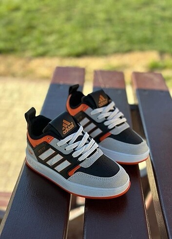 26 Beden Adidas Drop step erkek çocuk ayakkabısı