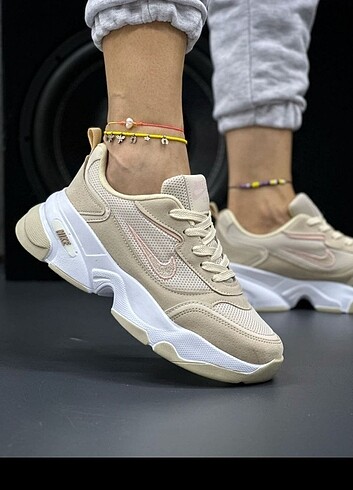 38 Beden Nike Bayan spor ayakkabı 