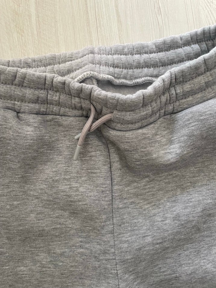 Gri Spor Eşofman Altı - Görsel 4