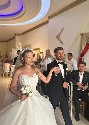 36 Beden beyaz Renk Beyaz Straplez A Kesim Uzun Gelinlik