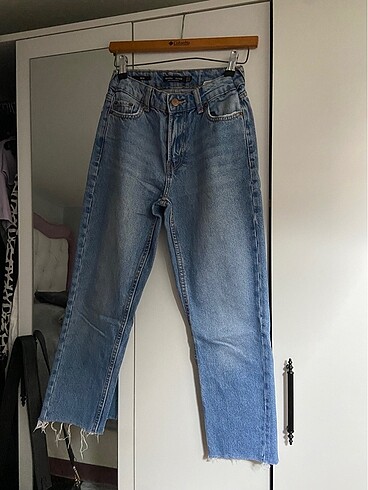 Bershka mom jean
