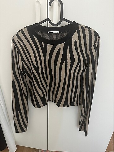 Zara Crop Kazak