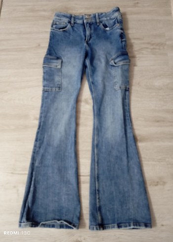 Kadın Mavi Geniş Paça Kemerli Kot Pantolon