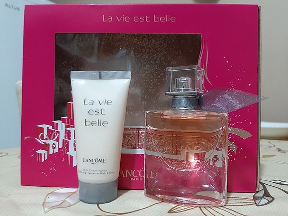 lancome la vie est belle