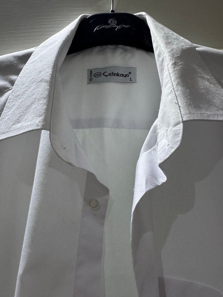 Düğmeli Beyaz Erkek Gömlek - Görsel 4