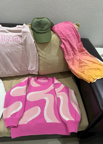 7 Yaş Beden Kız Çocuk Street Wear Uzun Kollu Hırka ve Sweatshirt
