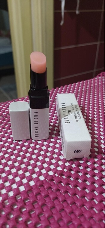 Bobbi Brown Extra Lip Tint Balm