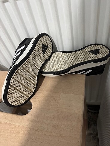 30 Beden siyah Renk Adidas Siyah Spor Ayakkabi