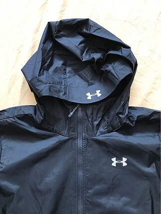 m Beden siyah Renk Under armour bayan mont