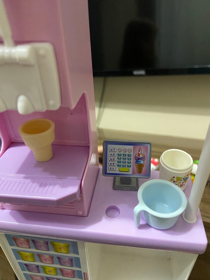 Barbie  Dondurma Makinesi - Görsel 2