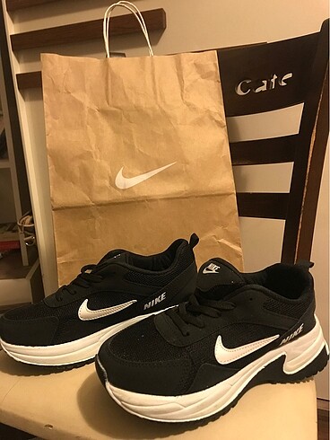 Nike spor ayakkabı