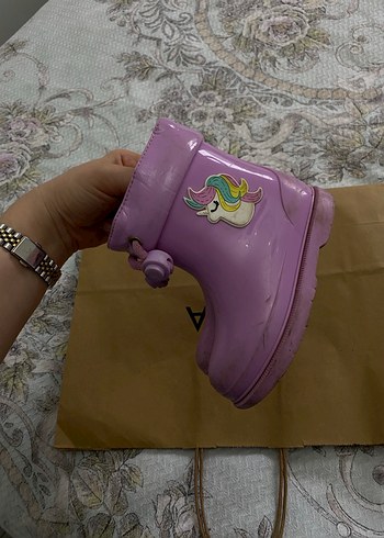 Kız Çocuk Pembe Unicorn Desenli Yağmur Çizmesi - Görsel 6