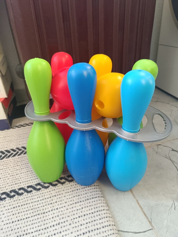 Renkli Plastik Bowling Oyuncak Seti - Görsel 2