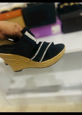 Siyah Dolgu Topuklu Kadın Espadril - Görsel 2