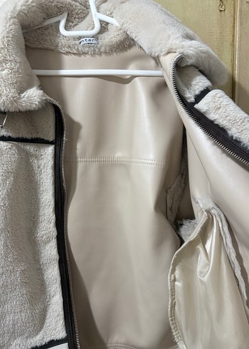 Kadın Beyaz Kısa Peluş Kaban - Görsel 5