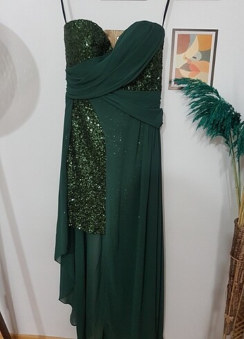 Zümrüt yeşili payetli elbise - Görsel 5