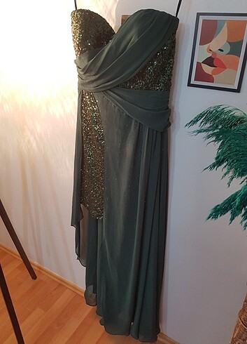 Zümrüt yeşili payetli elbise - Görsel 12