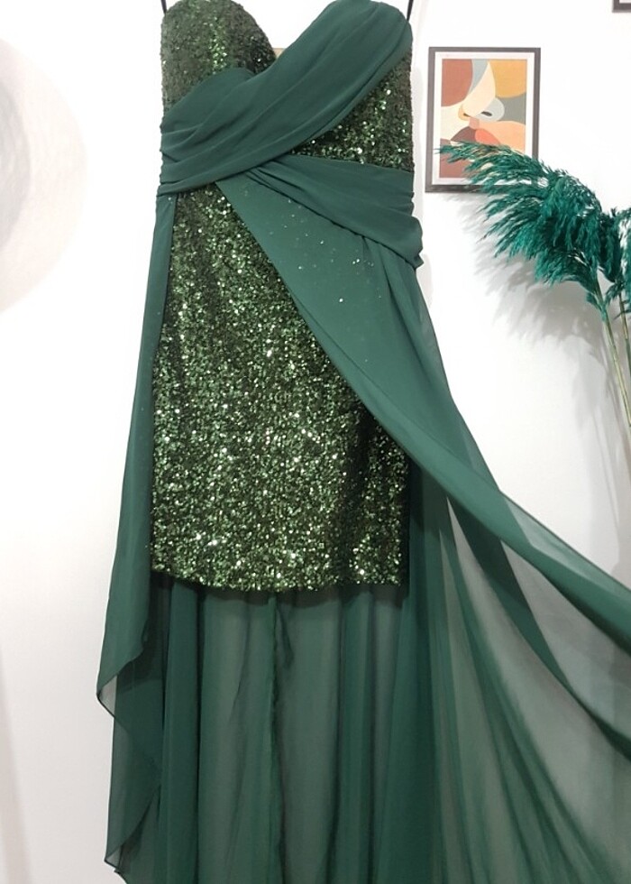 Zümrüt yeşili payetli elbise - Görsel 3