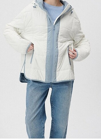 Mavi kadın kapüşonlu mont - Görsel 2