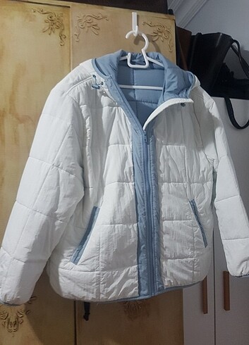 Mavi kadın kapüşonlu mont - Görsel 4