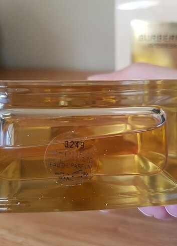 Burberry goodess kadın parfüm - Görsel 6