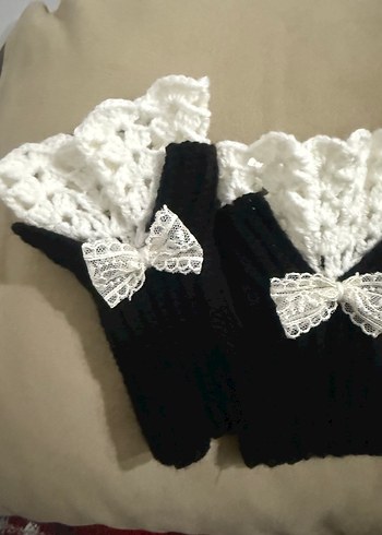 Siyah Beyaz El Örgüsü Eldiven - Görsel 2