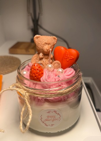 Pembe Ayıcık ve Kalp Süslemeli Mum - Görsel 2