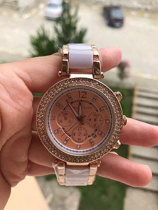 Diğer Mıchael kors saat birebir replikadır 
