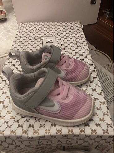 Nike kız bebek ayakkabı