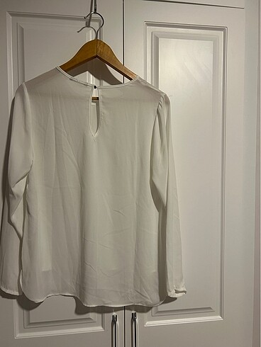 Olgun  olkun marka beyaz bluz - Görsel 8