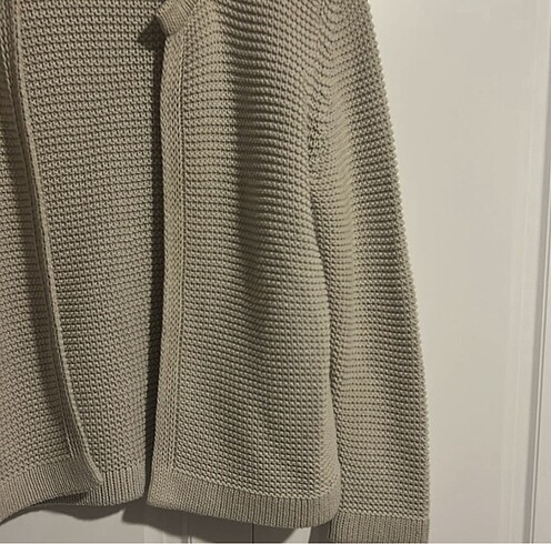 bej rengi  hırka - Görsel 4