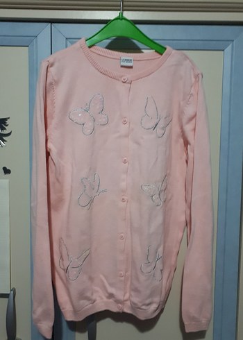 Pembe Düğmeli Kız Hırka