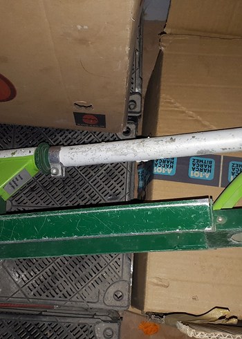 Yeşil ve Gri Çocuk Scooterı Katlanabilir - Görsel 2