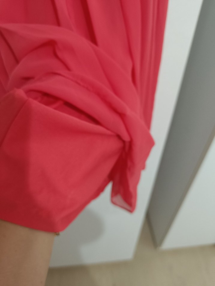 Kırmızı Piliseli Midi Kadın Elbise - Görsel 5