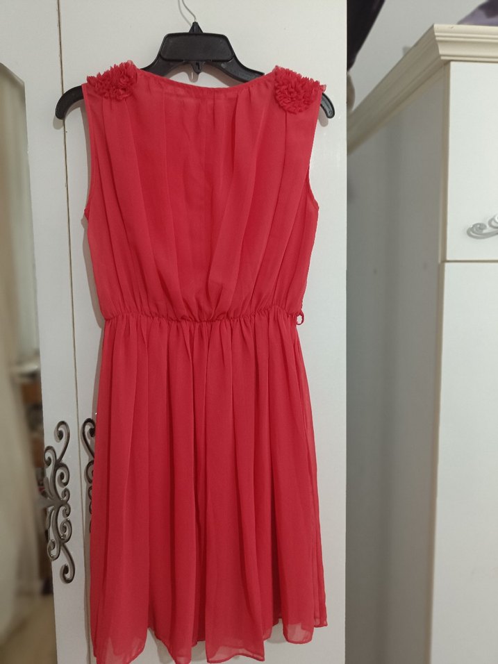 Kırmızı Piliseli Midi Kadın Elbise - Görsel 2