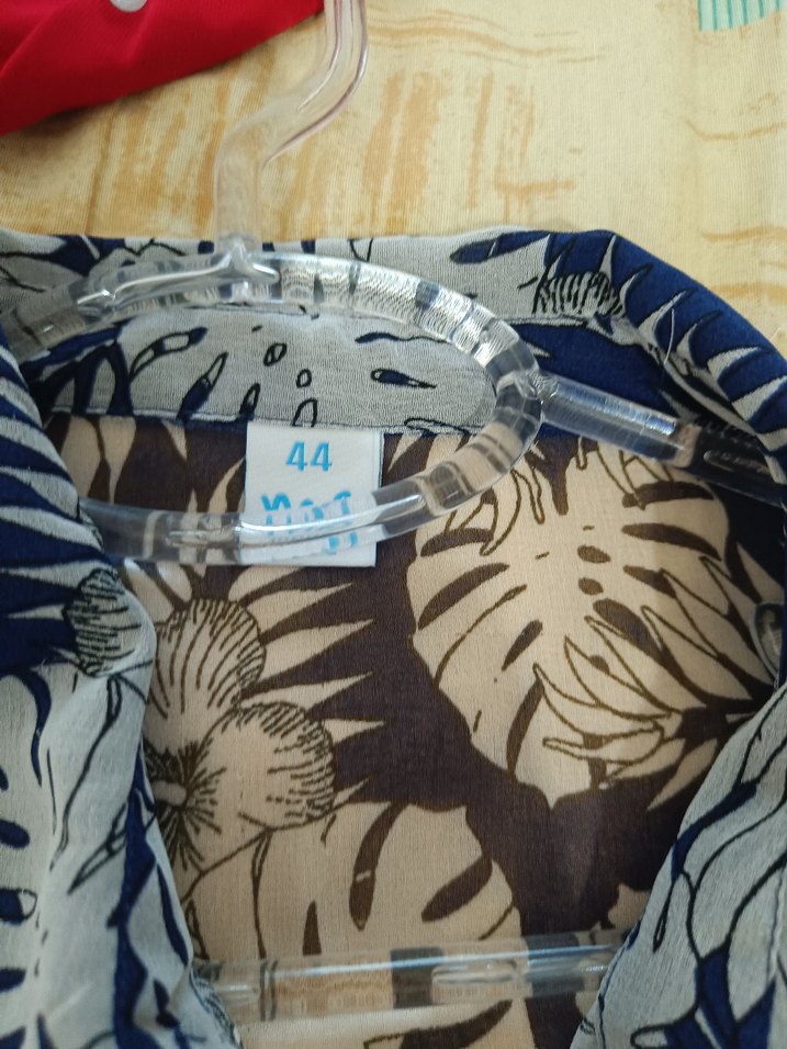 Desenli Kolsuz Gömlek - Görsel 4