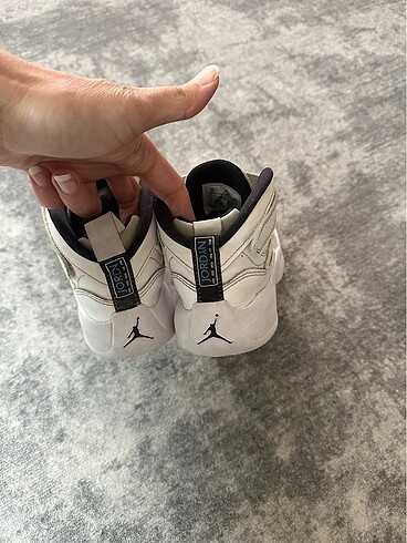 33 Beden Nike jordan çocuk ayakkabı 33.5