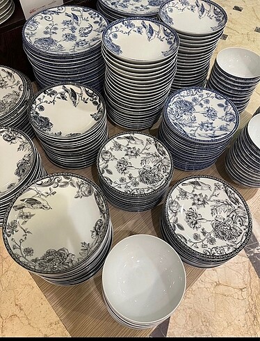 Kütahya porselen Blue Blanc yemek takımı