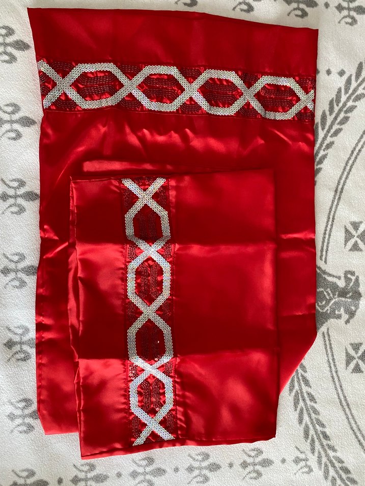 Kırmızı saten pul işlemeli Nevresim takımı - Görsel 4